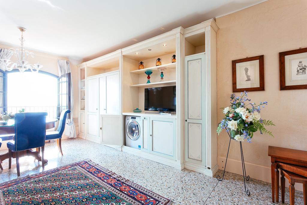 Deluxe Apartments Lagoon View Venice Luaran gambar