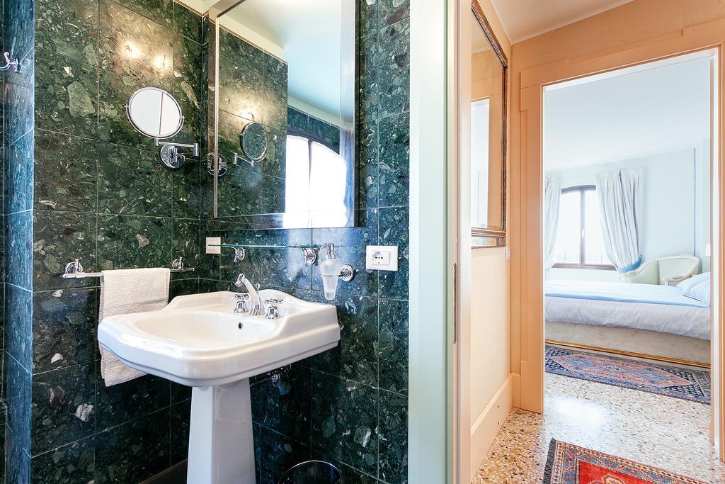 Deluxe Apartments Lagoon View Venice Luaran gambar