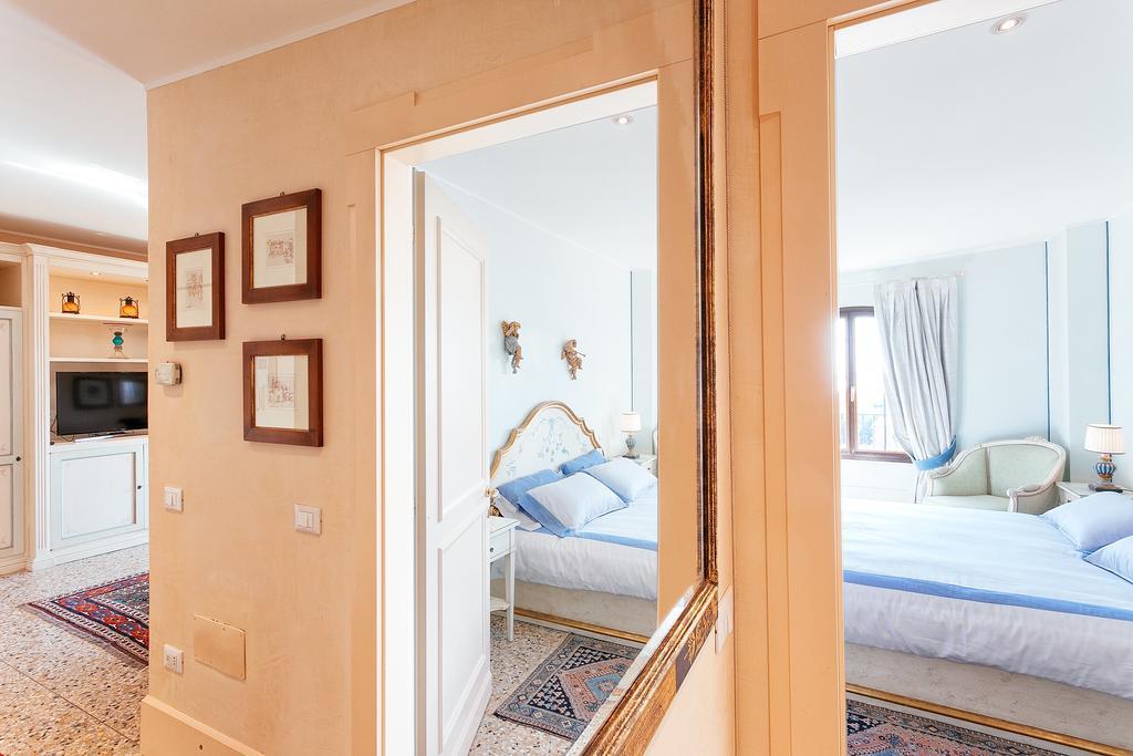 Deluxe Apartments Lagoon View Venice Luaran gambar