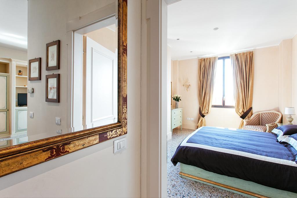 Deluxe Apartments Lagoon View Venice Luaran gambar