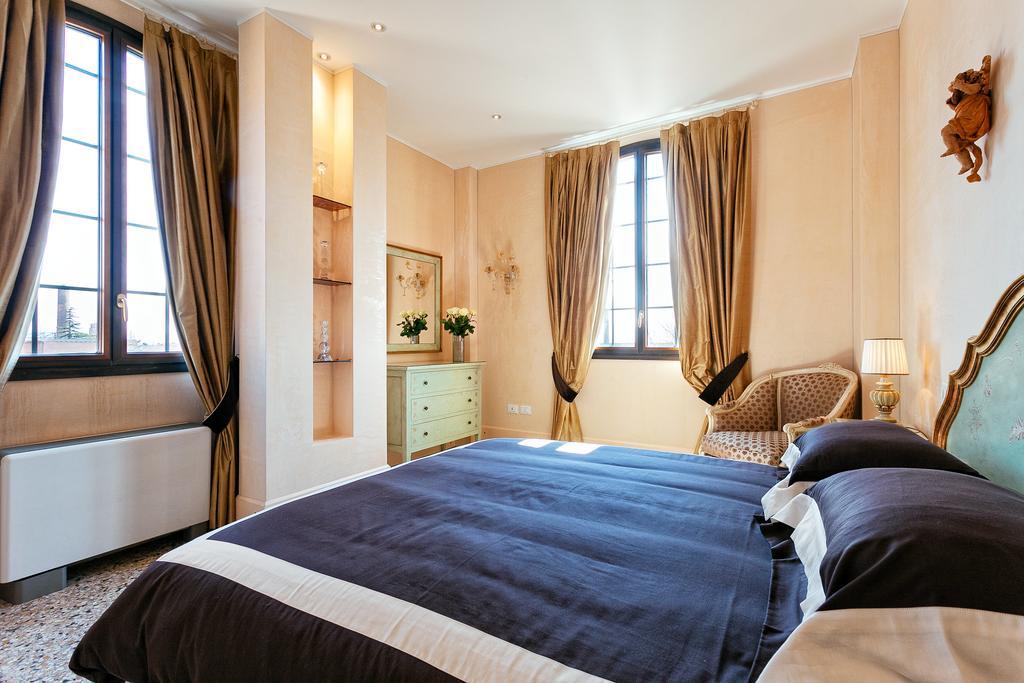 Deluxe Apartments Lagoon View Venice Luaran gambar